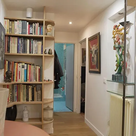 A Pres De Montmartre 48m² Avec Terrasse * Paris